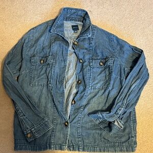 Woman’s J.Jill Denim Blue Denim Shirt Size Medium